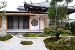I want a garden like this.