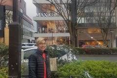 Max found his own shop
